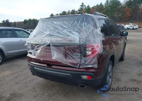 2019 Honda Passport Touring z USA, uszkodzony, nr VIN 5FNYF8H92KB008107